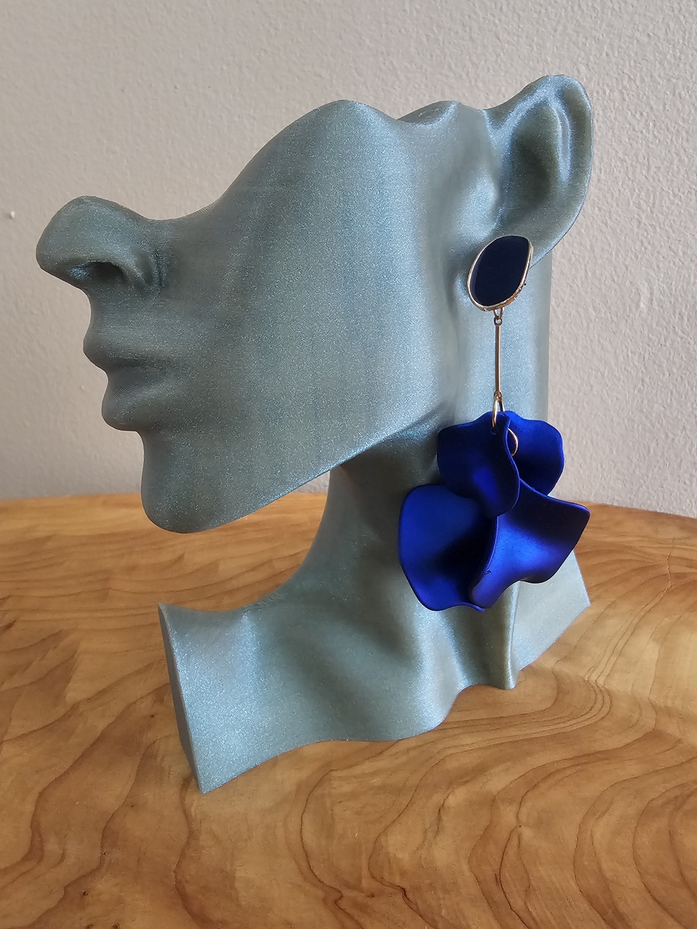 Elegant Blue Petal Drop Earrings - Picture 2 of 4